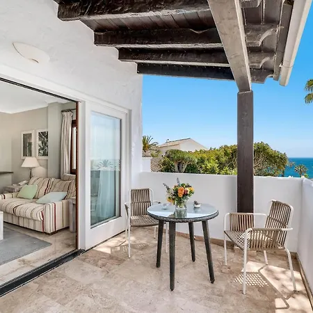 About Puente Penthouse *
