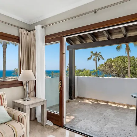 About Puente Penthouse